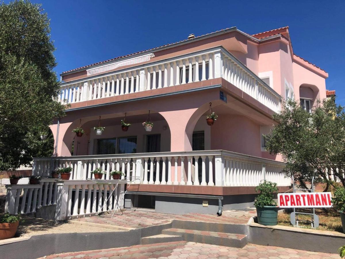 Krk Kornic Apartments Exterior photo