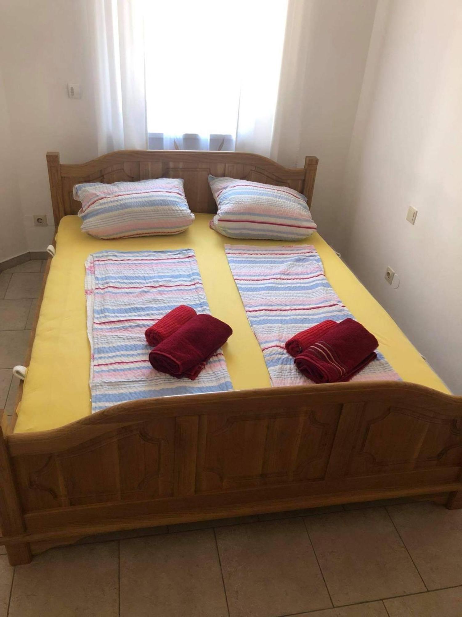 Krk Kornic Apartments Room photo