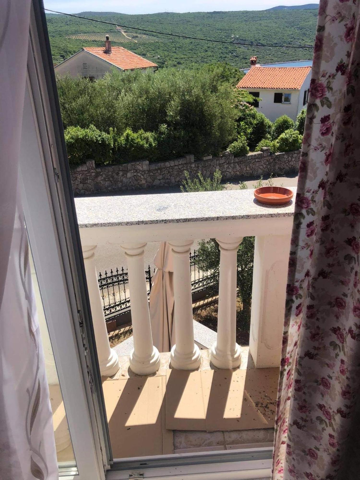 Krk Kornic Apartments Room photo