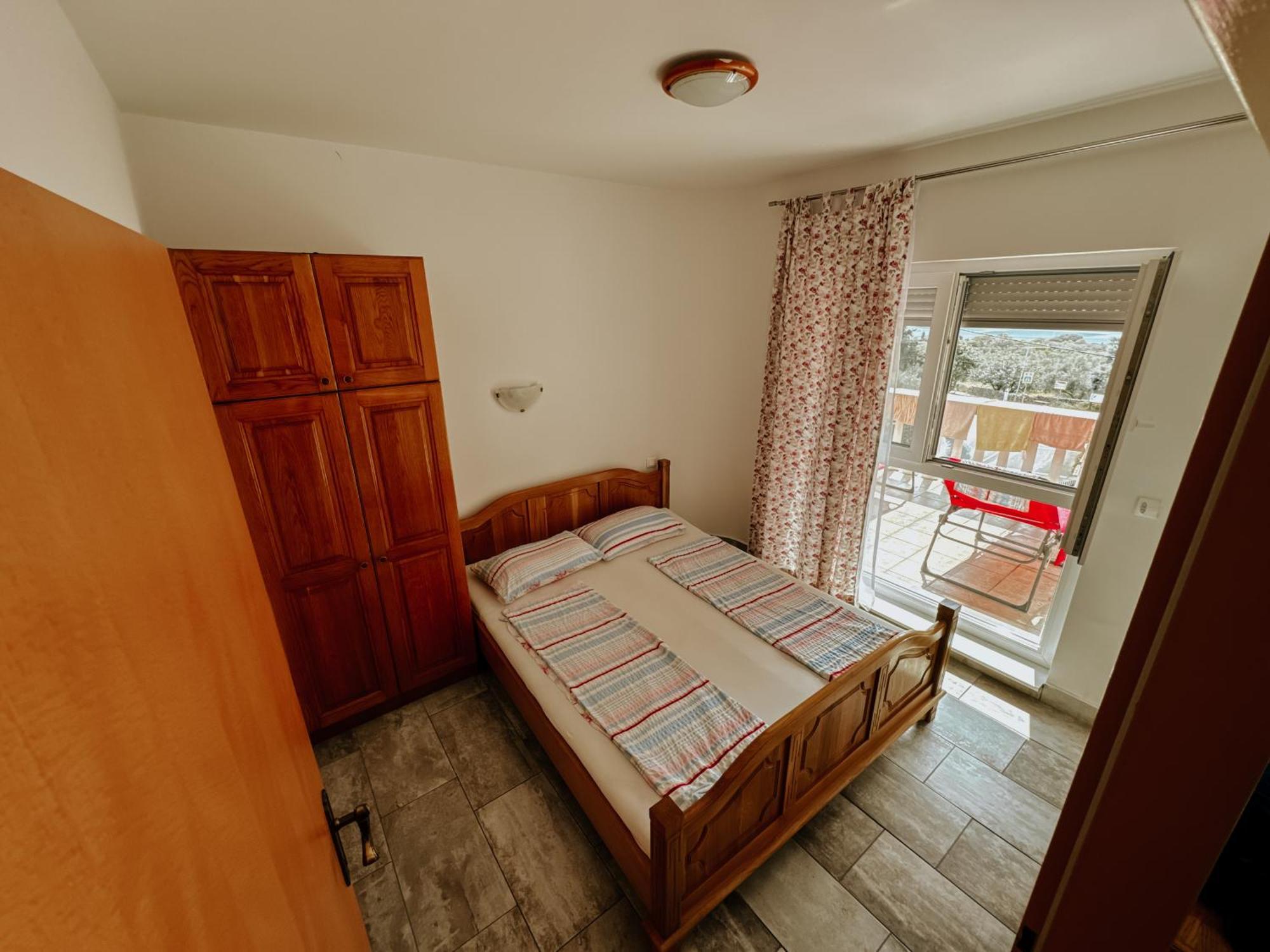 Krk Kornic Apartments Exterior photo