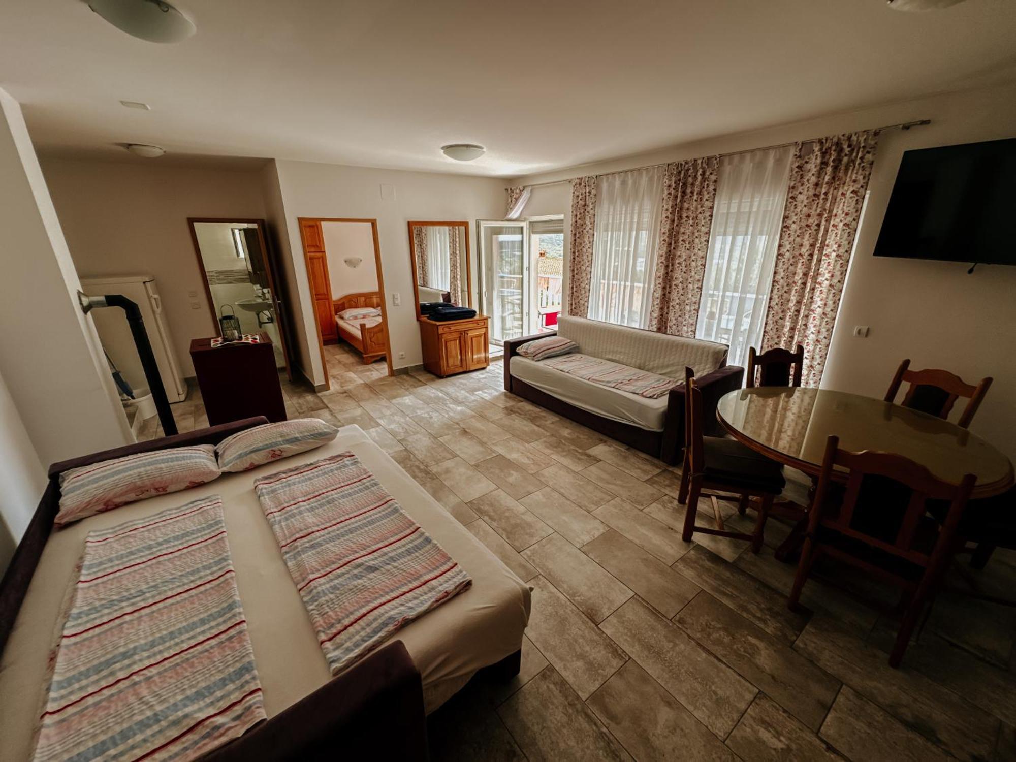 Krk Kornic Apartments Exterior photo